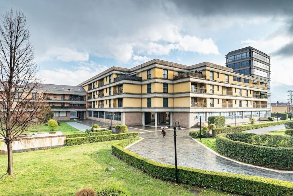 Broletto Park Apartment - Affitti Brevi Italia Lecco Eksteriør billede