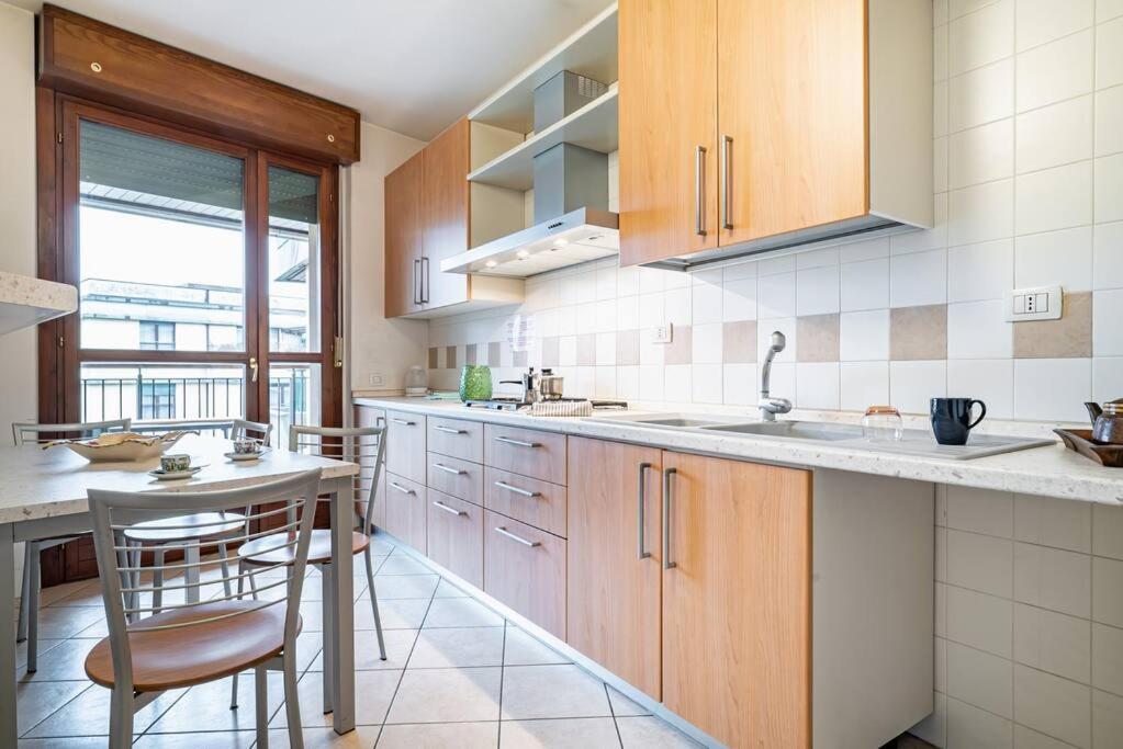 Broletto Park Apartment - Affitti Brevi Italia Lecco Eksteriør billede