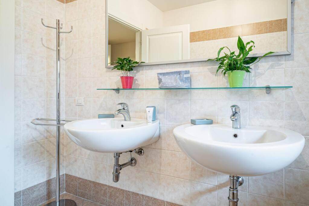 Broletto Park Apartment - Affitti Brevi Italia Lecco Eksteriør billede