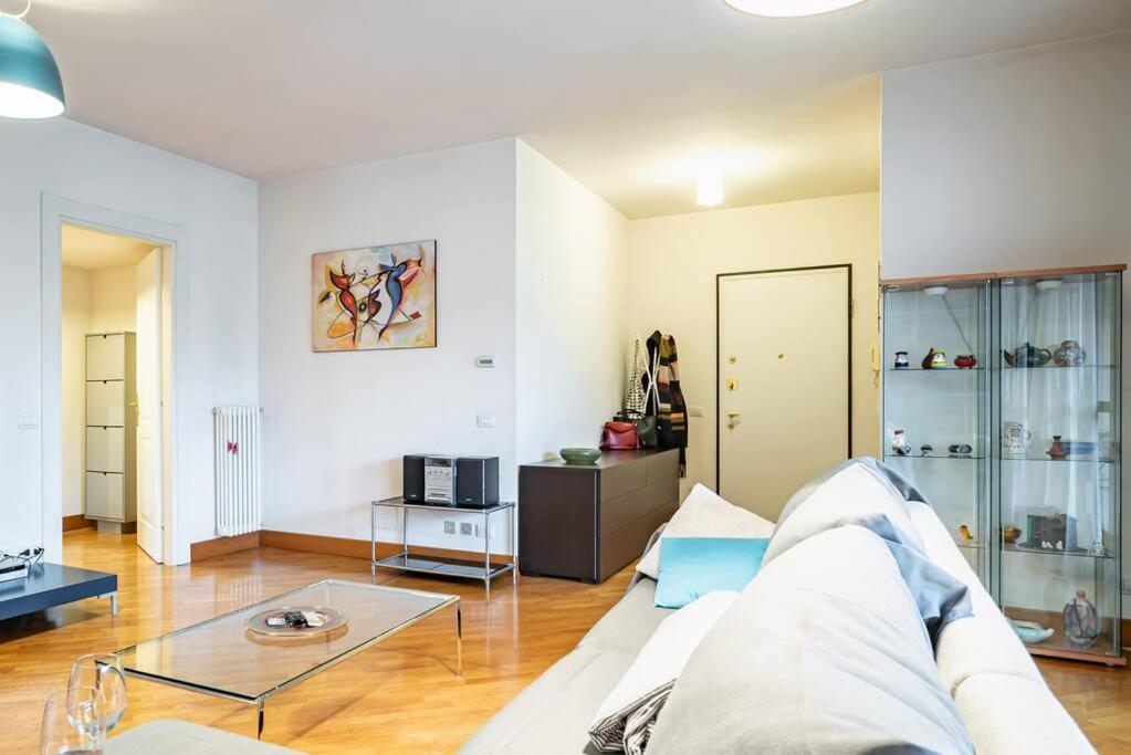 Broletto Park Apartment - Affitti Brevi Italia Lecco Eksteriør billede